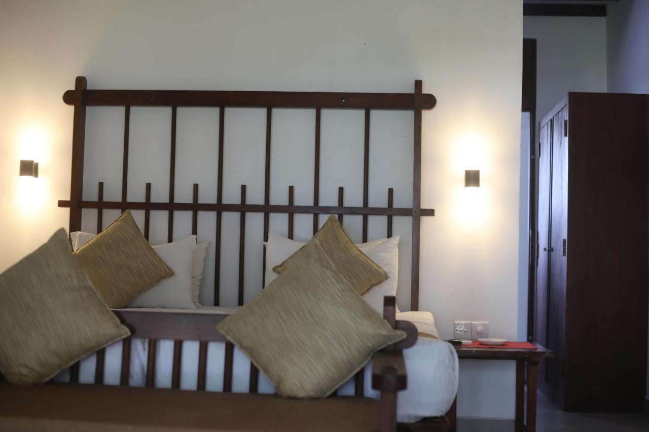 The Long Beach Resort & Spa Koggala Ngoại thất bức ảnh